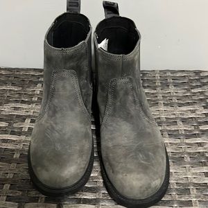 Girls Ugg Bolden booties